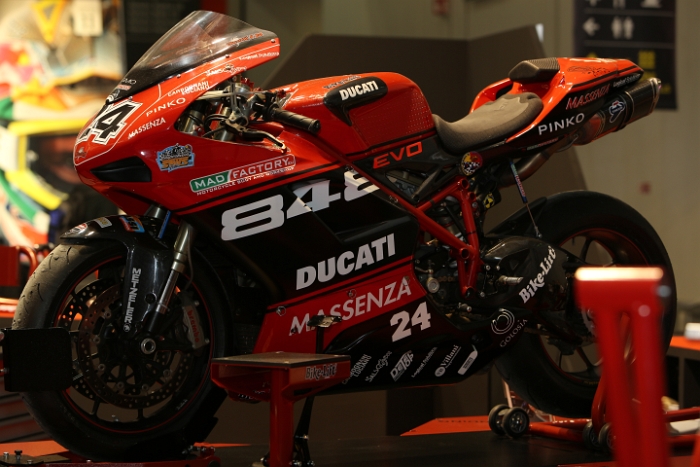 EICMA_2013_Motos_006