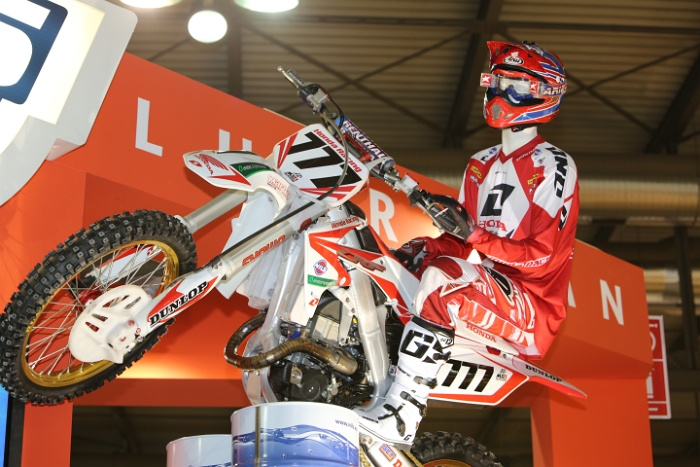 EICMA_2013_Motos_106