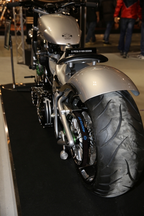 EICMA_2013_Motos_157