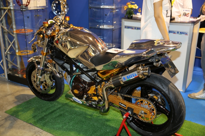 EICMA_2013_Motos_192